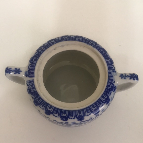 Vintage Sugar & Creamer (92 years old) - Picture 4 of 11